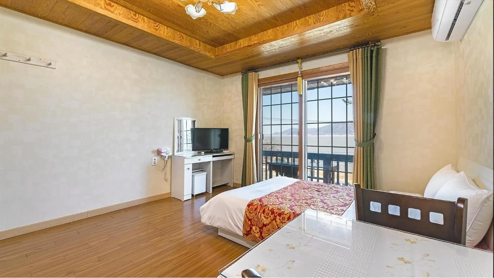 Holiday home Ganghwa Badabit Pension Incheon