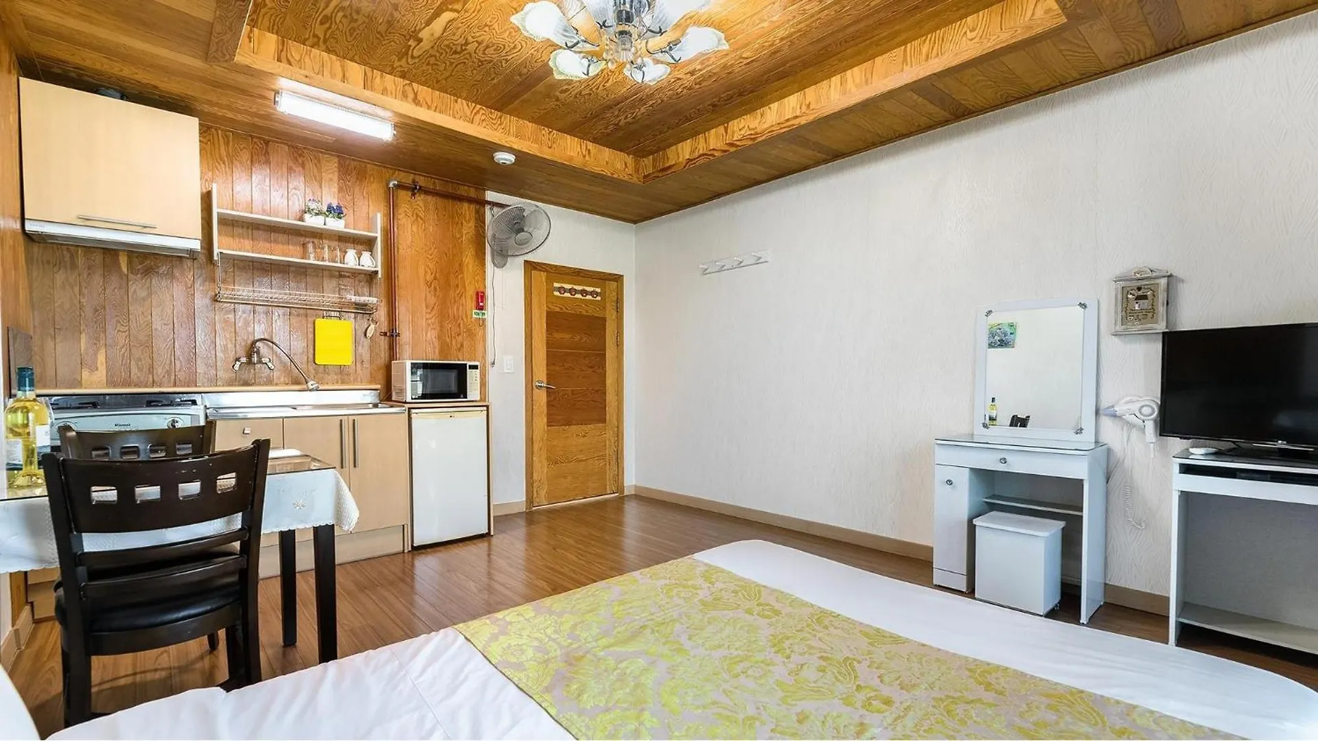 Ganghwa Badabit Pension Incheon